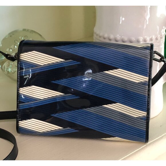 TORY BURCH Handbag Britten Printed Patent Combo Crossbody - Picture 15 of 15